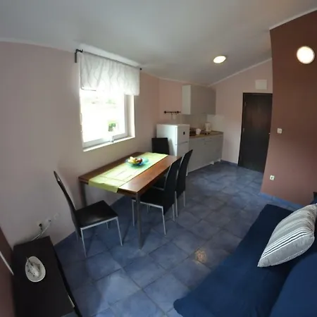 Guest house Kanizaj Lopar